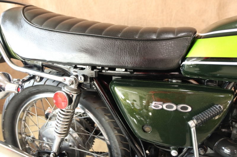 カワサキ 500SS(H1E) 弾丸ラインのCANDY GREEN 3