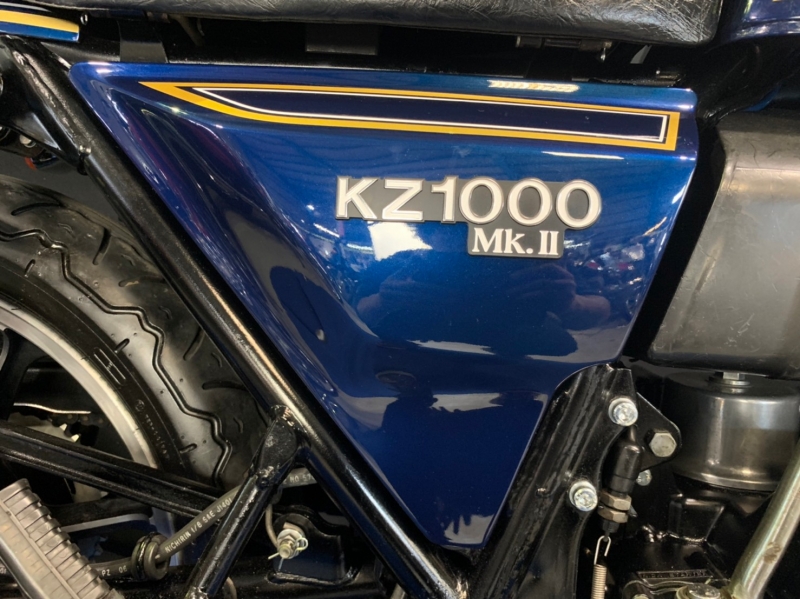 カワサキ KZ1000MK-ll  9