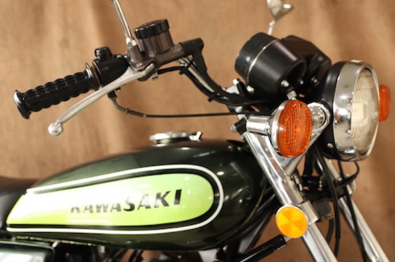 カワサキ 500SS(H1D) オリジナルペイントCANDY GREEN 2