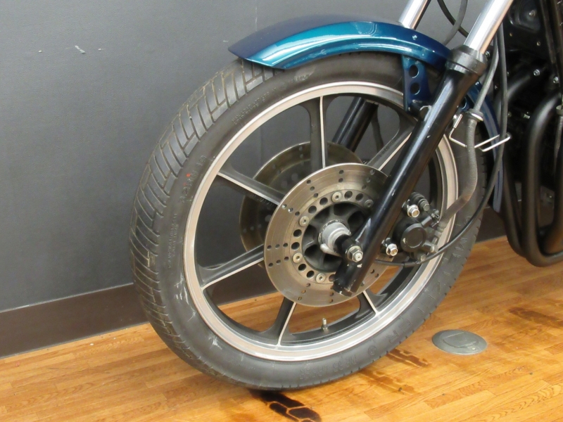 カワサキ Z550 E4カラー 14