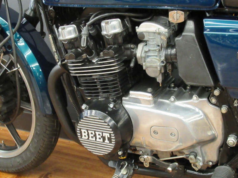 カワサキ Z550 E4カラー 13