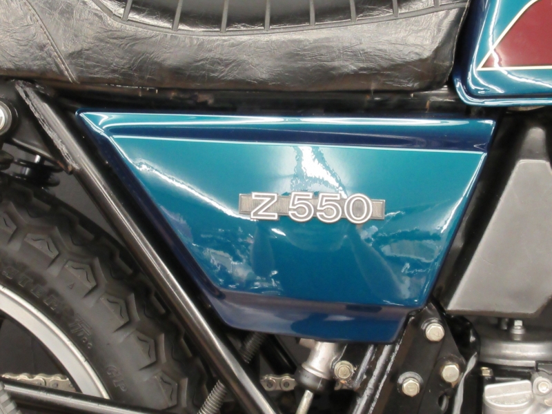 カワサキ Z550 E4カラー 6