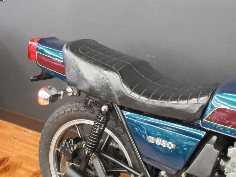 カワサキ Z550 E4カラー 7