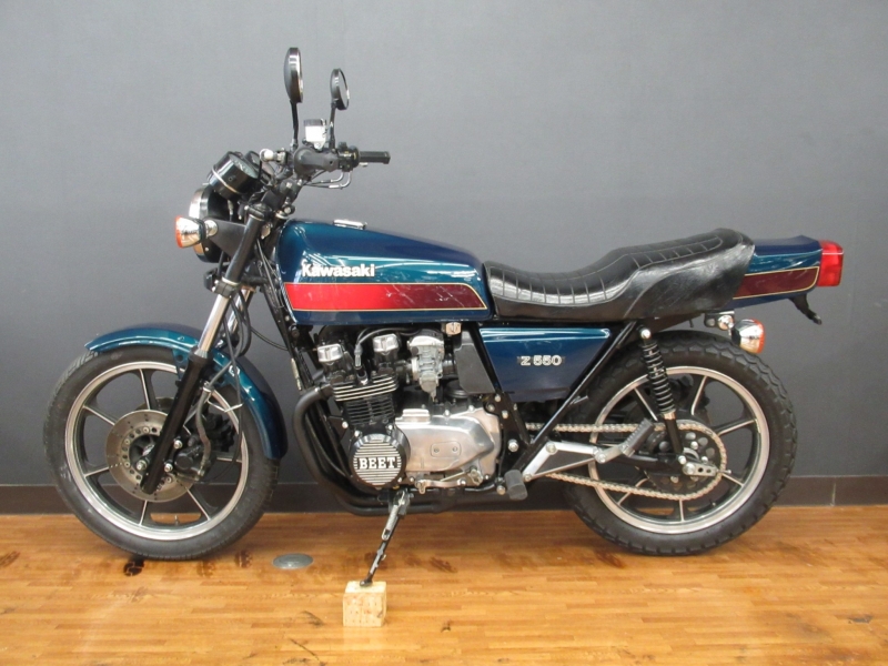 カワサキ Z550 E4カラー 19
