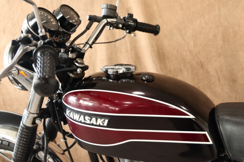 カワサキ W3 再販車両 後期型ダブサン 13