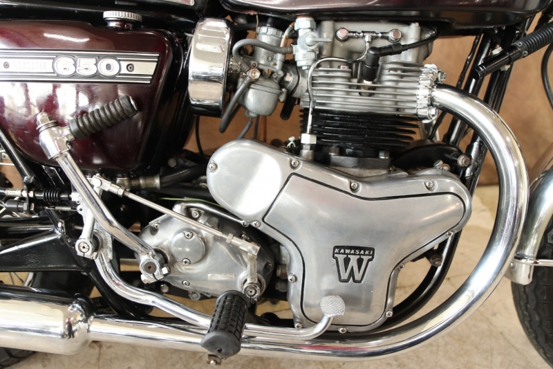 カワサキ W3 再販車両 後期型ダブサン 24