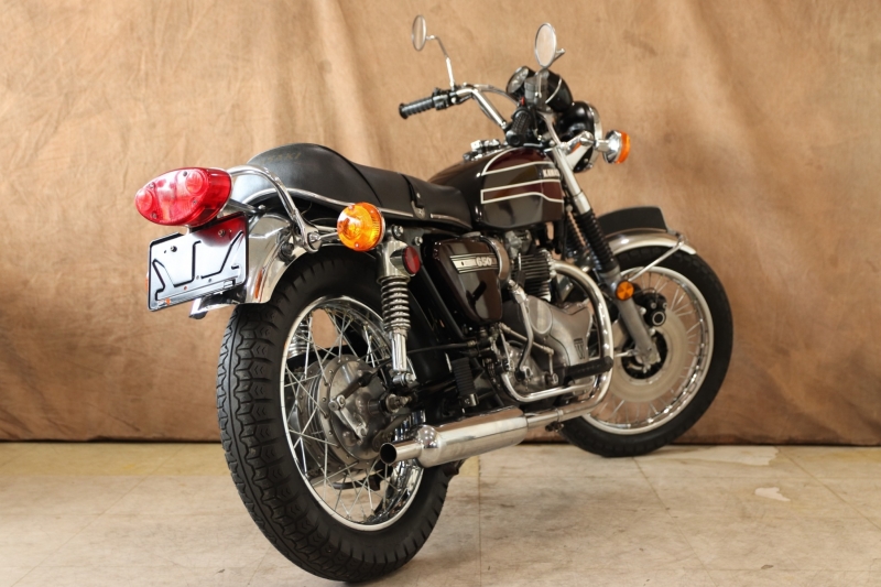 カワサキ W3 再販車両 後期型ダブサン 19