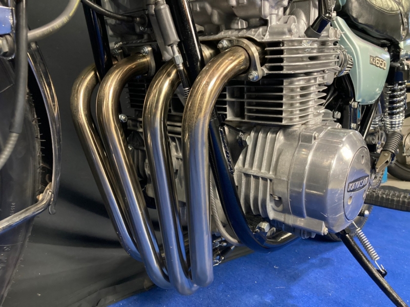カワサキ Z650 KZ650 DELKEVICメガホン付き 19
