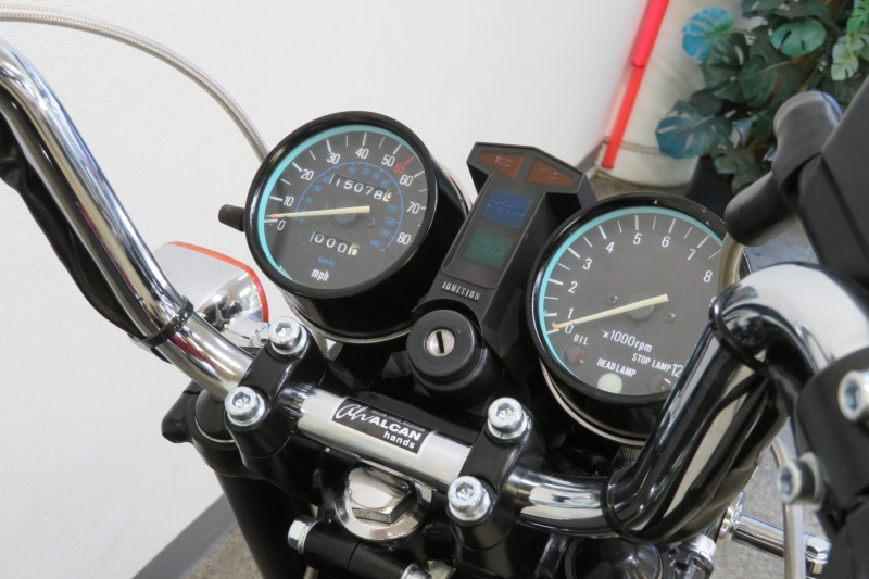 カワサキ KZ550 Black Style+Goldキャスト 10