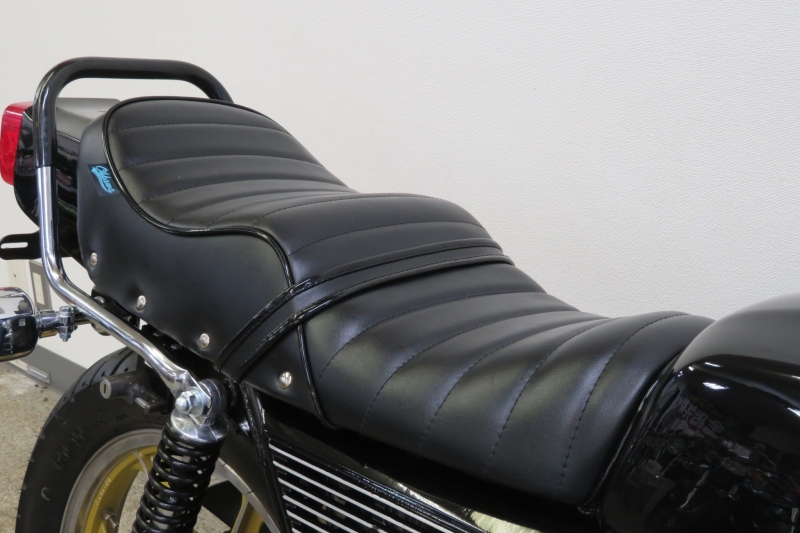 カワサキ KZ550 Black Style+Goldキャスト 11