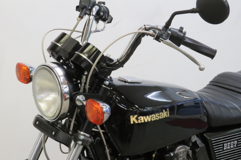 カワサキ KZ550 Black Style+Goldキャスト 8