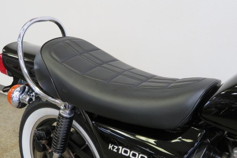 カワサキ KZ1000LTD 和製アメリカン 11