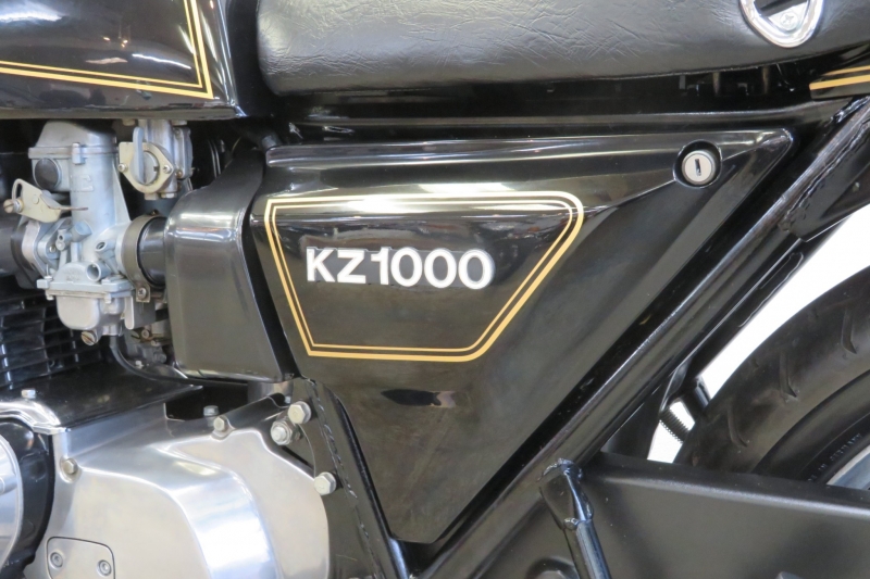 カワサキ KZ1000MK-ll A4 リンカーンBLACK 4