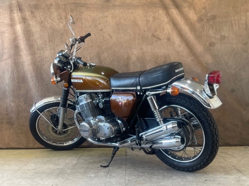 ホンダ CB750Four(K1) C. Garnet Brown 18