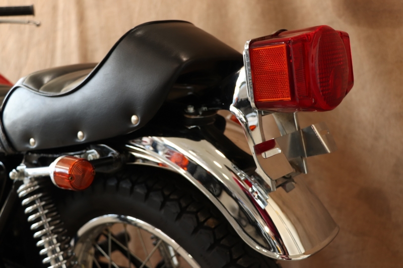 ホンダ CB400Four 人気のライトルビーレッド 14