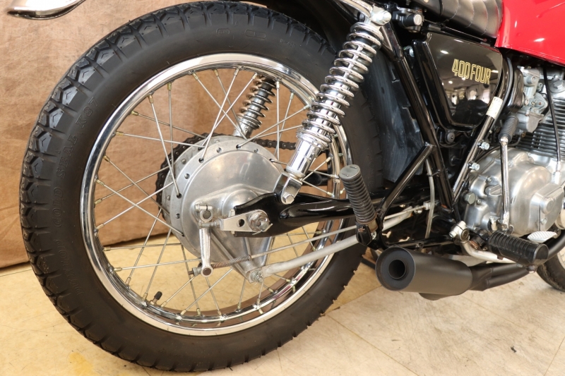 ホンダ CB400Four 人気のライトルビーレッド 7