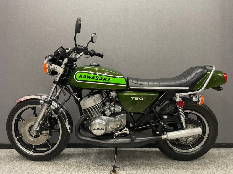 カワサキ 750SS(H2B) Wディスク・キャスト仕様 13
