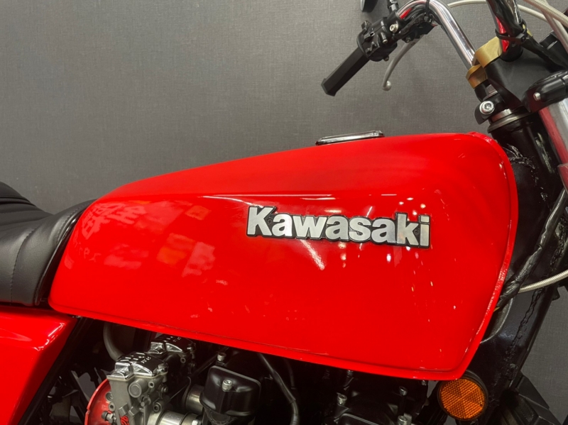 カワサキ Z400FX 赤ソリ ファイヤークラッカーレッド 3