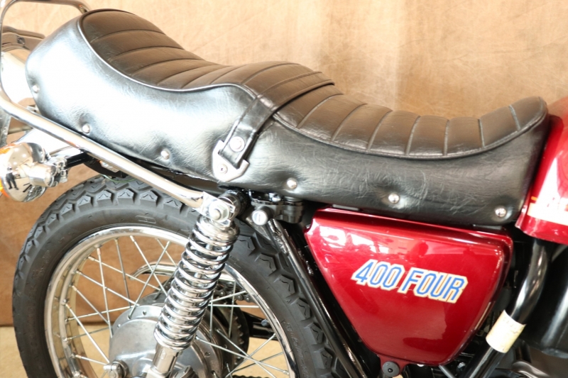 ホンダ CB400Four オリジナルワインレッド外装 3