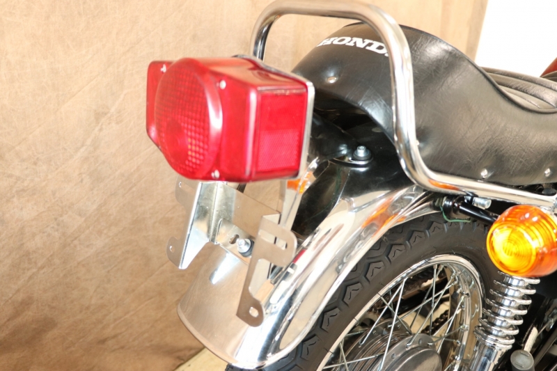 ホンダ CB400Four オリジナルワインレッド外装 4