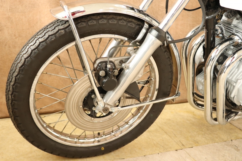 ホンダ CB400Four 煌「GOLDパール」WHITE 16