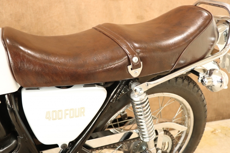 ホンダ CB400Four 煌「GOLDパール」WHITE 14