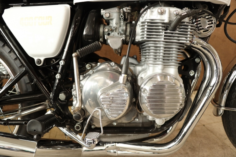 ホンダ CB400Four 煌「GOLDパール」WHITE 7