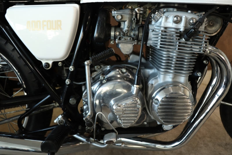 ホンダ CB400Four ご好評! 煌「GOLDパール」ホワイト 6