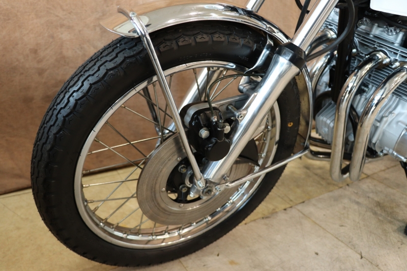 ホンダ CB400Four ご好評! 煌「GOLDパール」ホワイト 15
