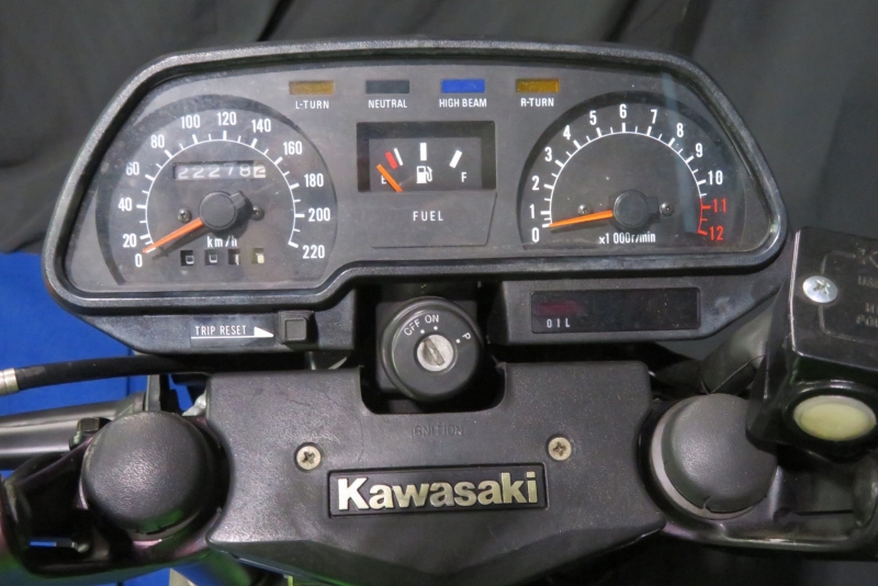 カワサキ Z400F フェンダーレス 集合管仕様 28