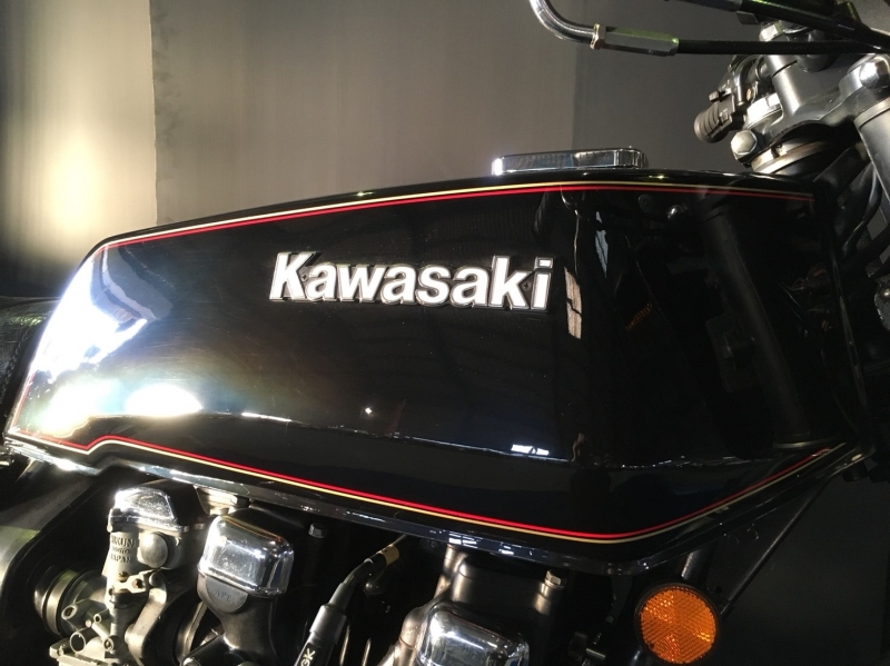 カワサキ Z1R-ll 外装ニューペイント KERKER新品 5