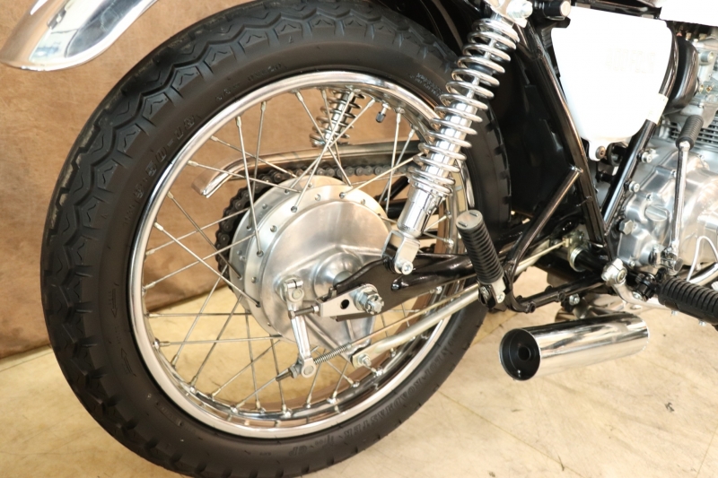 ホンダ CB400Four  煌「GOLDパール」WHITE 7