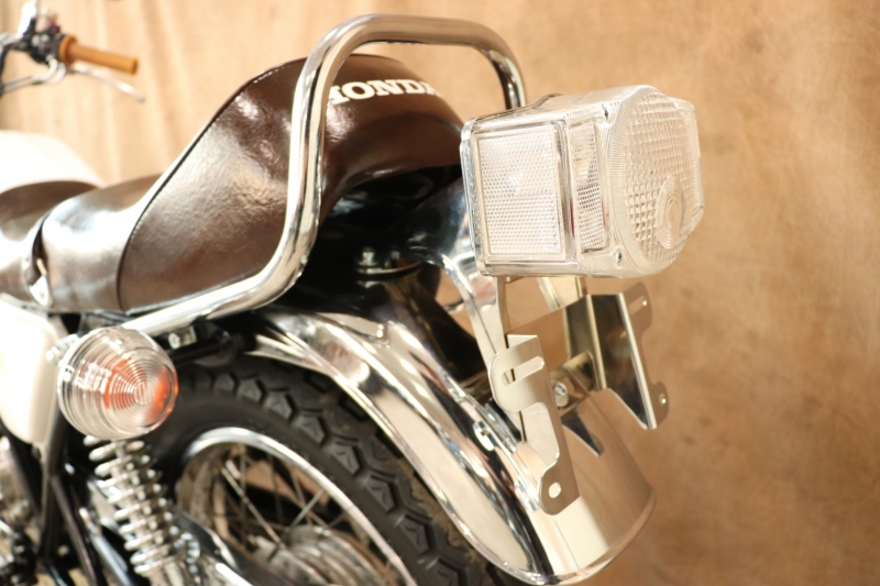 ホンダ CB400Four  煌「GOLDパール」WHITE 14