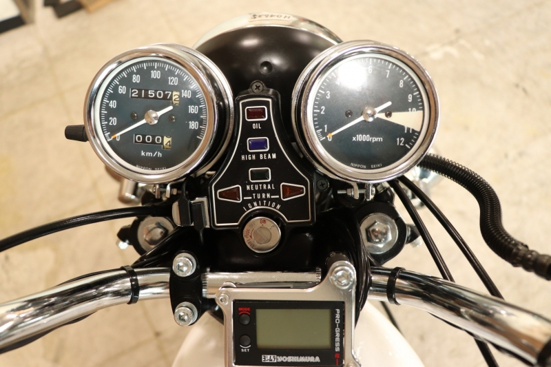 ホンダ CB400Four  煌「GOLDパール」WHITE 8