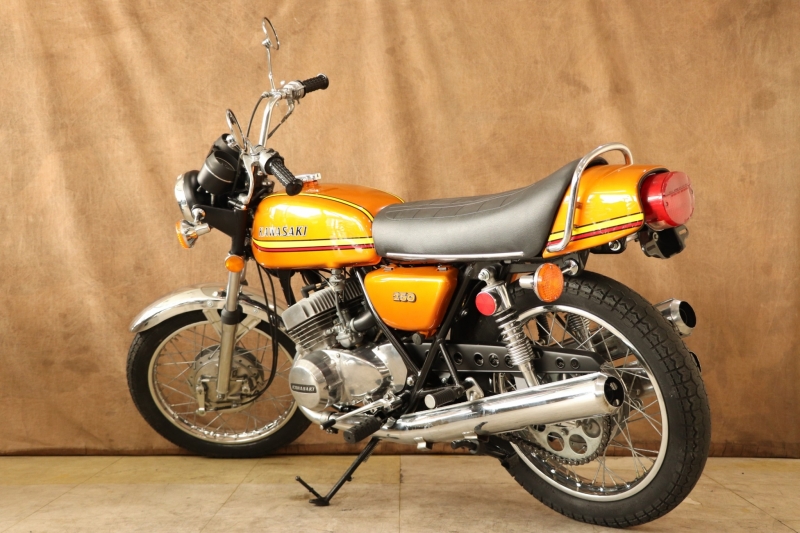 カワサキ 250SS(MACH-1) 73年式 S1A CANDY GOLD 18