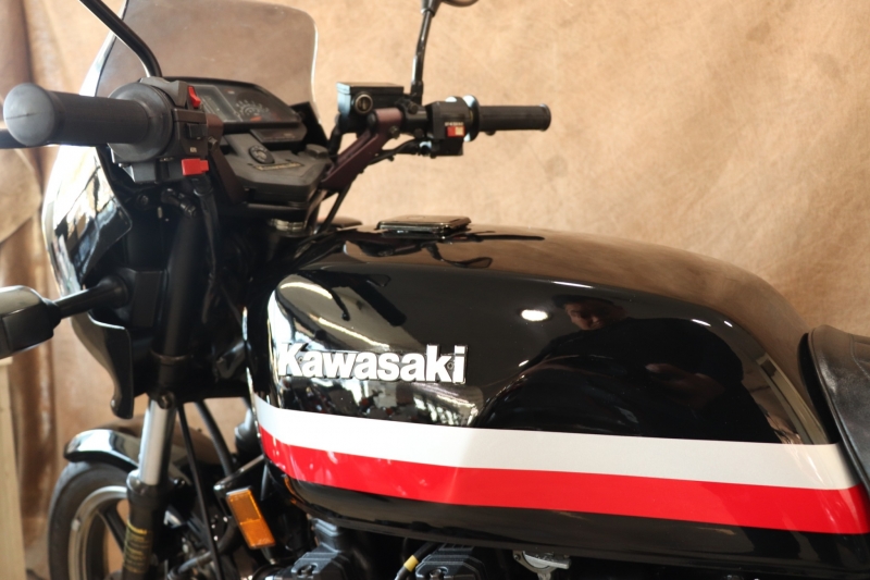 カワサキ Z750GP フルパワー「KZ750R1」輸出モデル 12