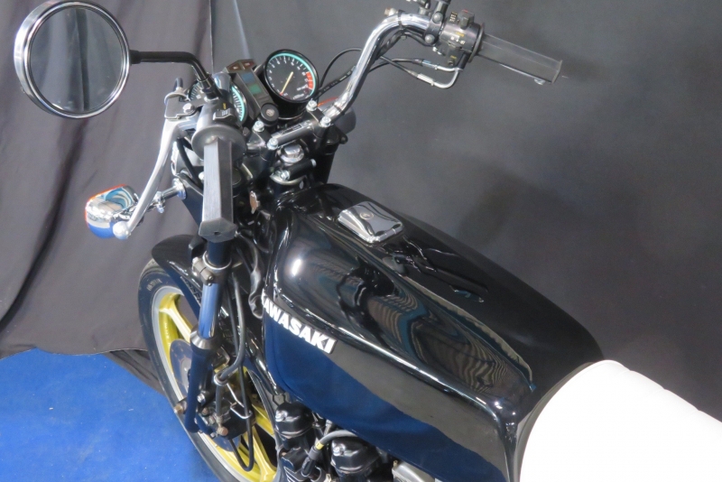 カワサキ Z400J 金キャスト & 白タックロール 26