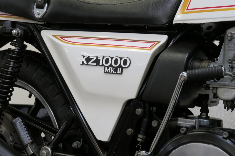 カワサキ KZ1000MK-ll PEARL WHITE  14