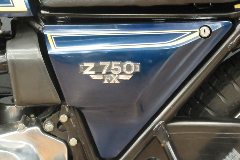 カワサキ Z750FXⅠ 最終月製造本物D3 国内Z系の最高峰 15