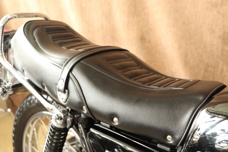 ホンダ CB400Four BLACKフォア 3