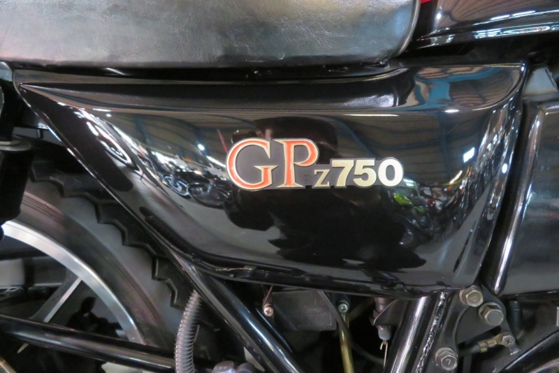 カワサキ KZ750R [Z750GP]フルパワー輸出モデル 10