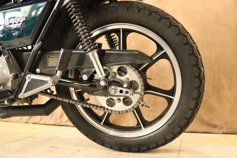 カワサキ Z400J(J2) E4カラー 17