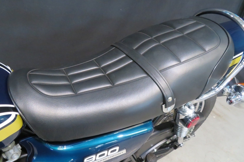 カワサキ Z1B 1975年式 青玉 シルバーエンジン 22