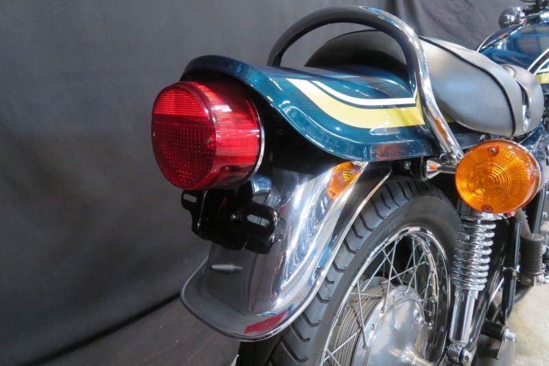 カワサキ Z1B 1975年式 青玉 シルバーエンジン 13