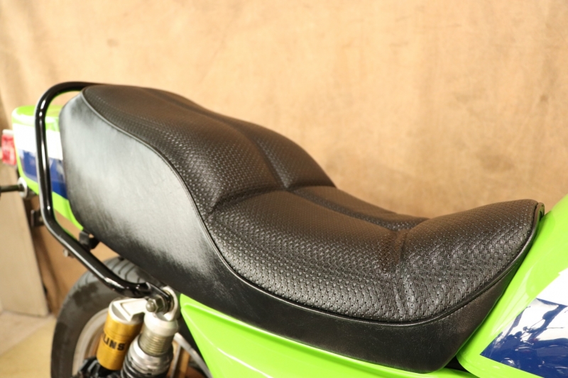 カワサキ Z750GP 国内物 LIME GREEN キャブ仕様 3