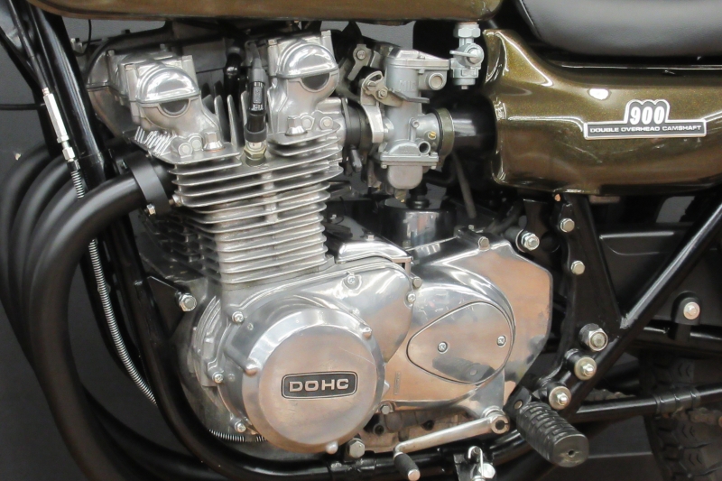 カワサキ Z1B 1974/10製造 newペイント(2F) 13