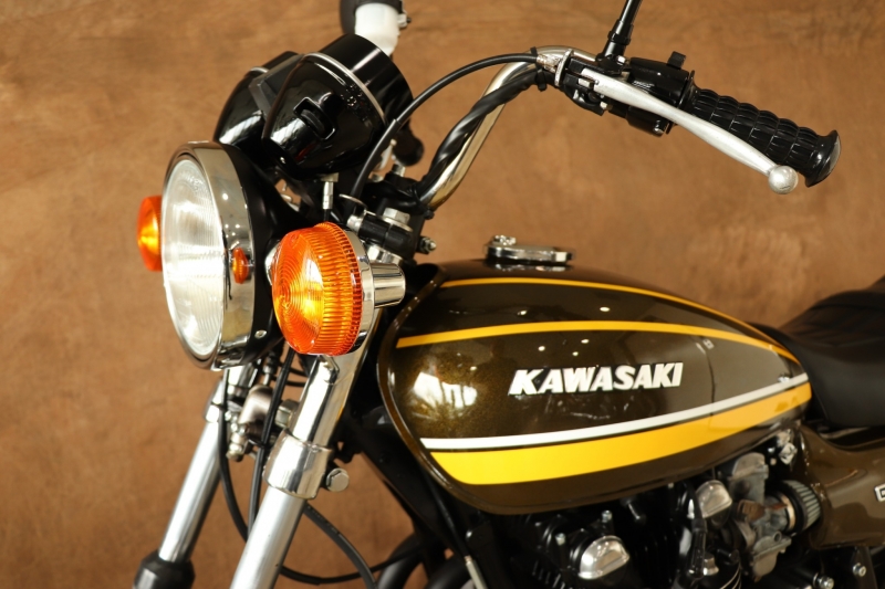 カワサキ KZ900 ゼットワンLOOK 12