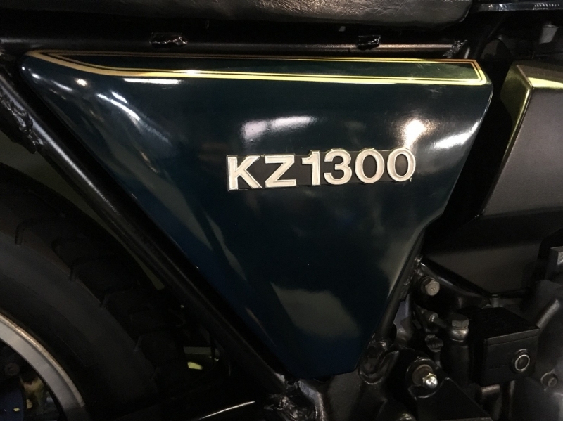 カワサキ KZ1300  6