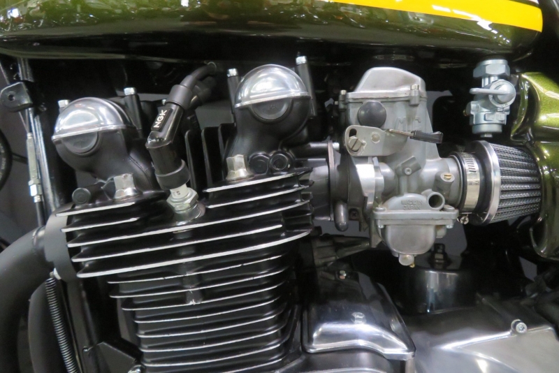 カワサキ KZ900 Z1仕様 リペイント済み 新品部品多数 20