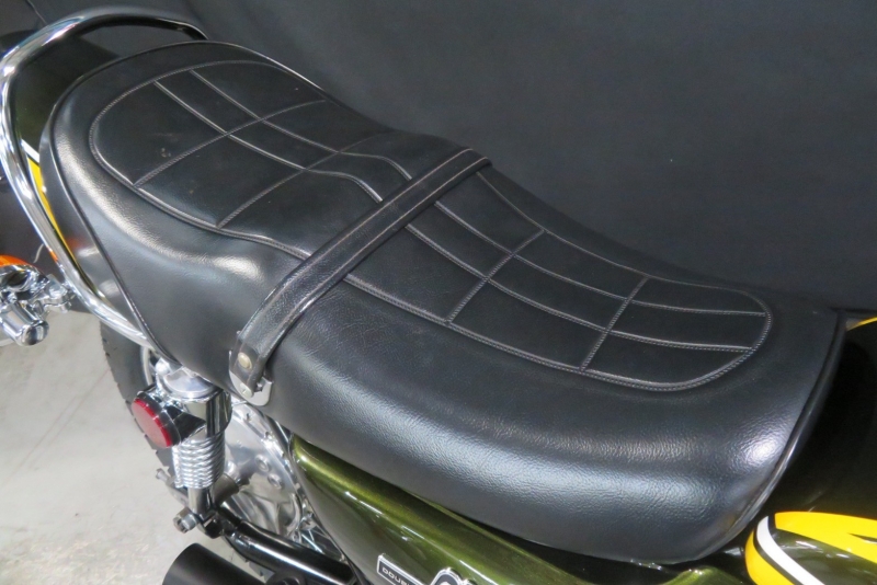 カワサキ KZ900 Z1仕様 リペイント済み 新品部品多数 9